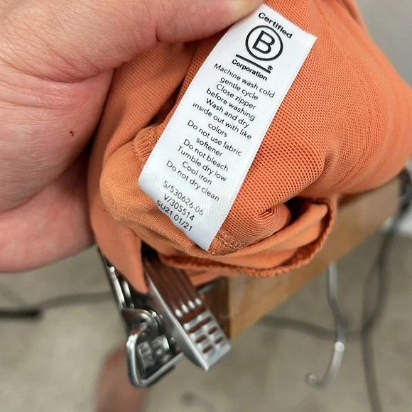 Athleta Trekki North Shorts size 10 Outdoors Hiking - Picture 5 of 9